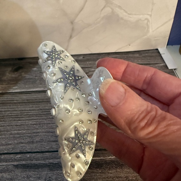 NWOT Free People White with Silver Stars Rhinestones Hair Claw Clip - Picture 2 of 6